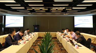 省郵政管理局局長、省交通運(yùn)輸廳副廳長陳凱一行到英特調(diào)研指導(dǎo)